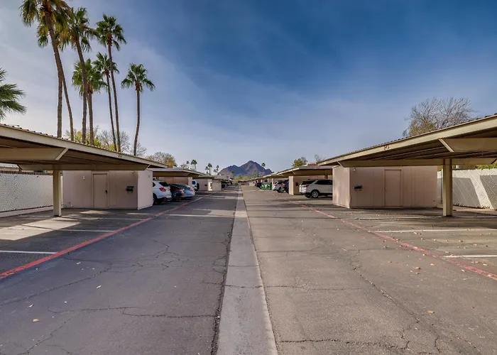 2 Mi To Old Town! Dog-friendly W/ Pool Holiday home *