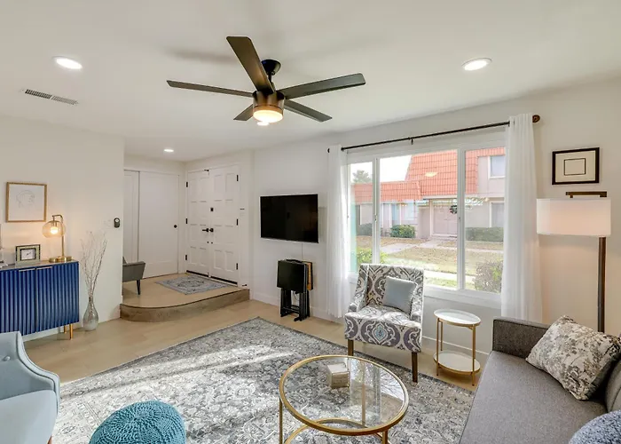 2 Mi To Old Town! Dog-friendly W/ Pool Holiday home
