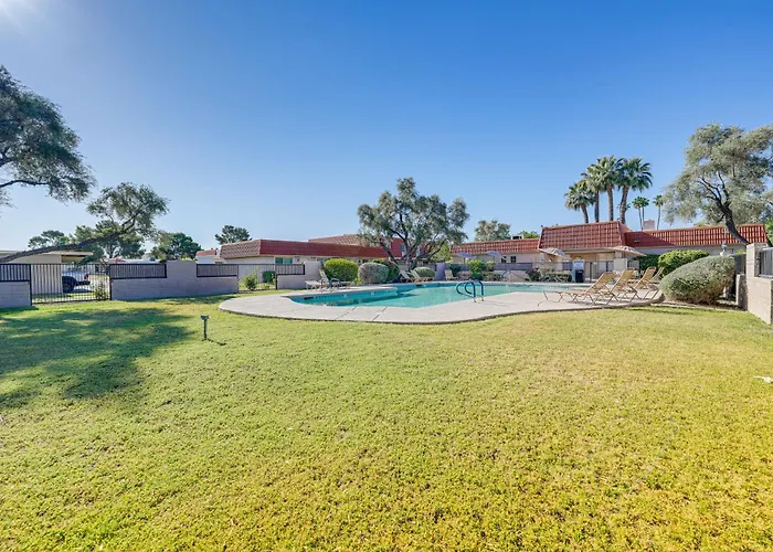 2 Mi To Old Town! Dog-friendly W/ Pool Scottsdale